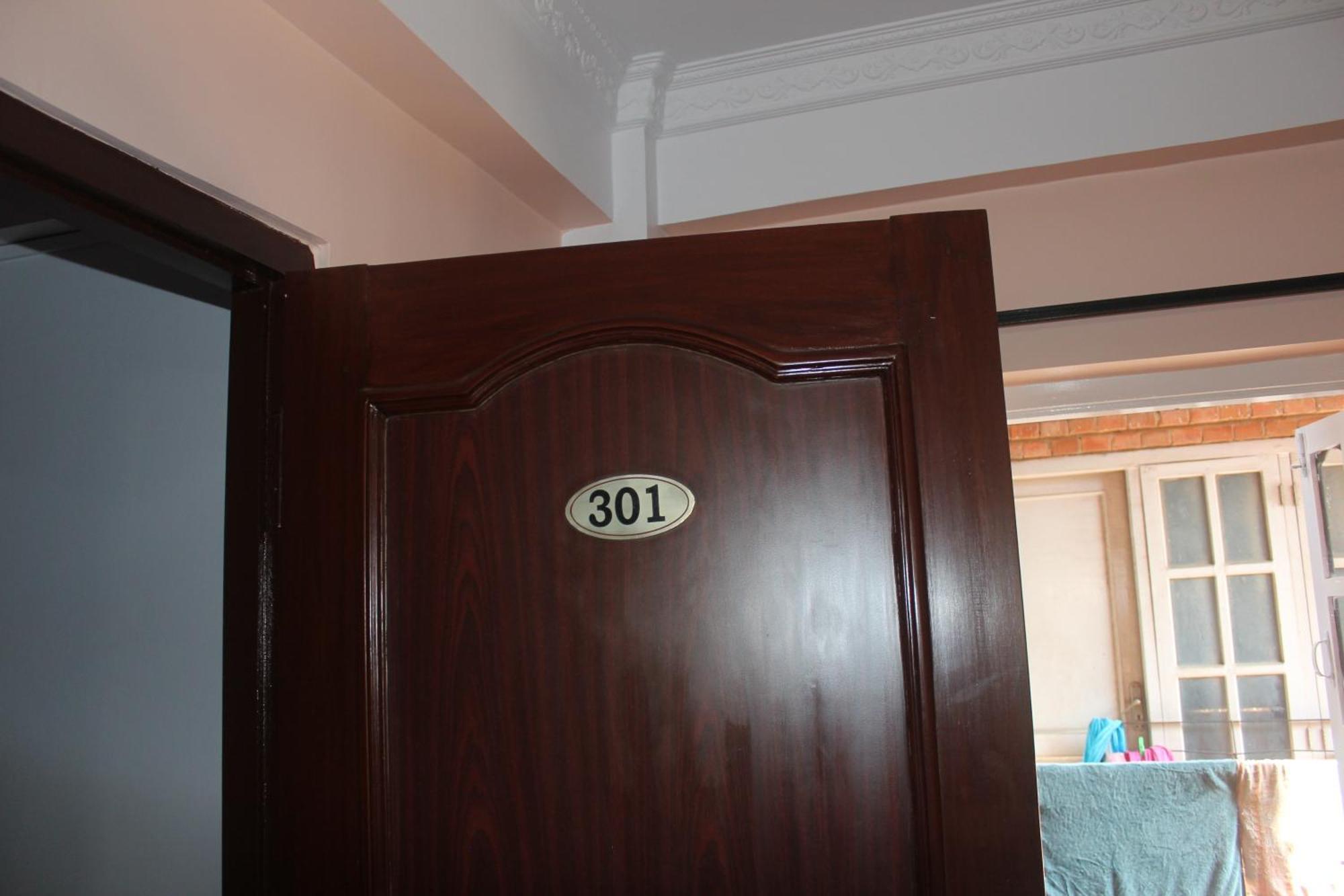 Hotel Happy Home Or Mudkhu Durbar カトマンズ エクステリア 写真